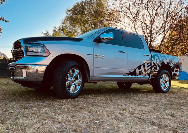 Dodge RAM cena 94000 przebieg: 162000, rok produkcji 2014 z Legnica małe 436